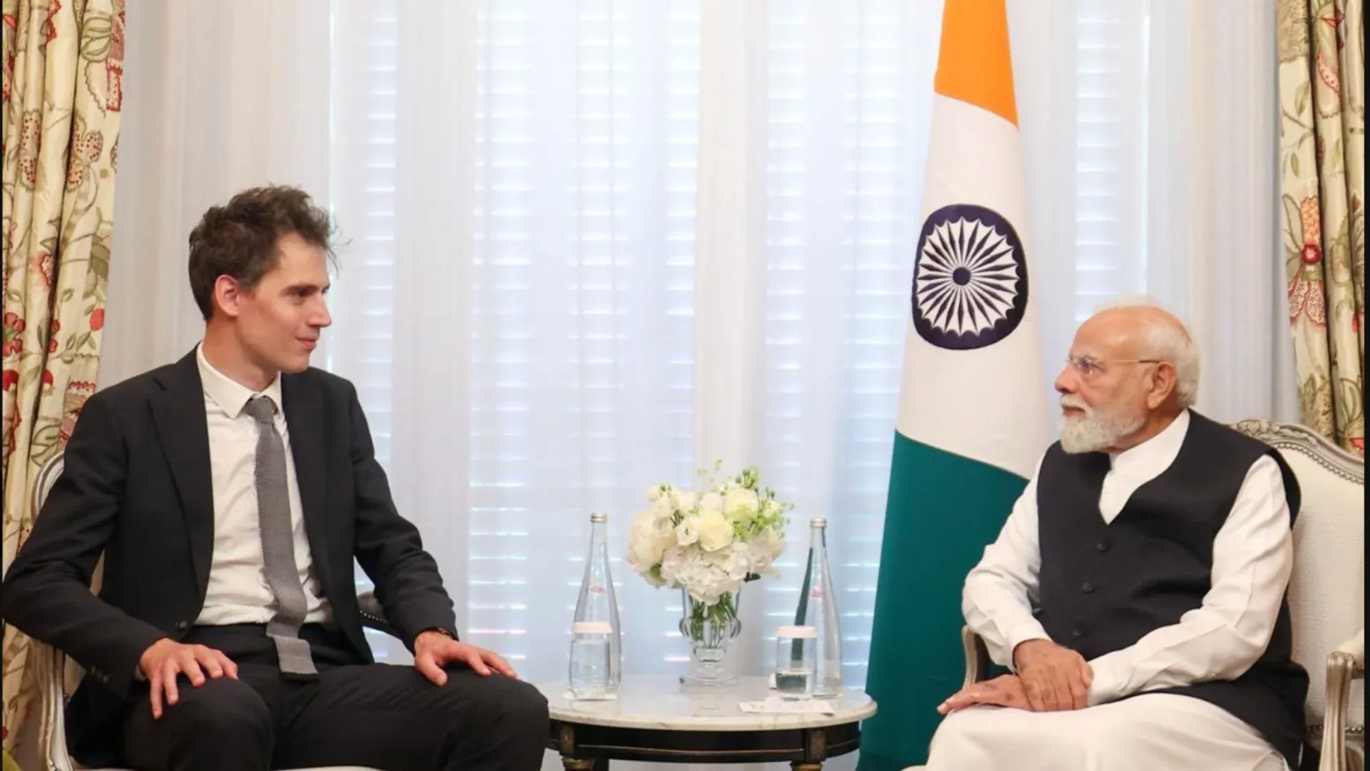 Mistral AI Wants to Help India Build Sovereign AI, Says CEO After Meeting PM Modi